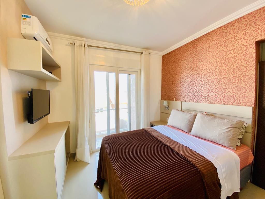 Imagem Sobrado com 3 Quartos à Venda, 360 m²em Atlântida Sul - Osório Imagem Sobrado com 3 Quartos à Venda, 360 m²em Atlântida Sul - Osório