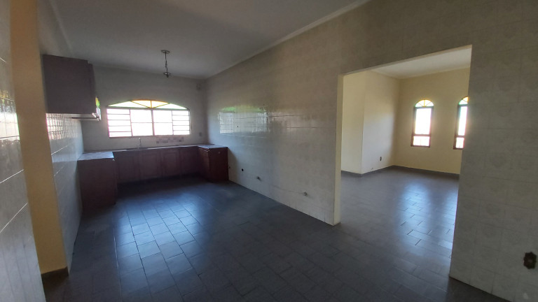 Imagem Casa com 3 Quartos à Venda, 140 m² em Guanandi - Campo Grande