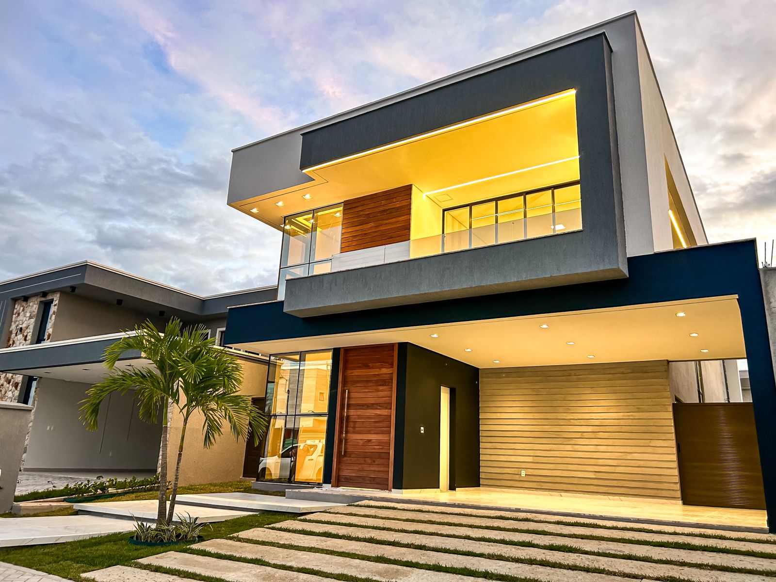 Imagem Casa de Condomínio com 5 Quartos à Venda, 252 m² em Cidade Alpha - Eusébio Imagem Casa de Condomínio com 5 Quartos à Venda, 252 m² em Cidade Alpha - Eusébio
