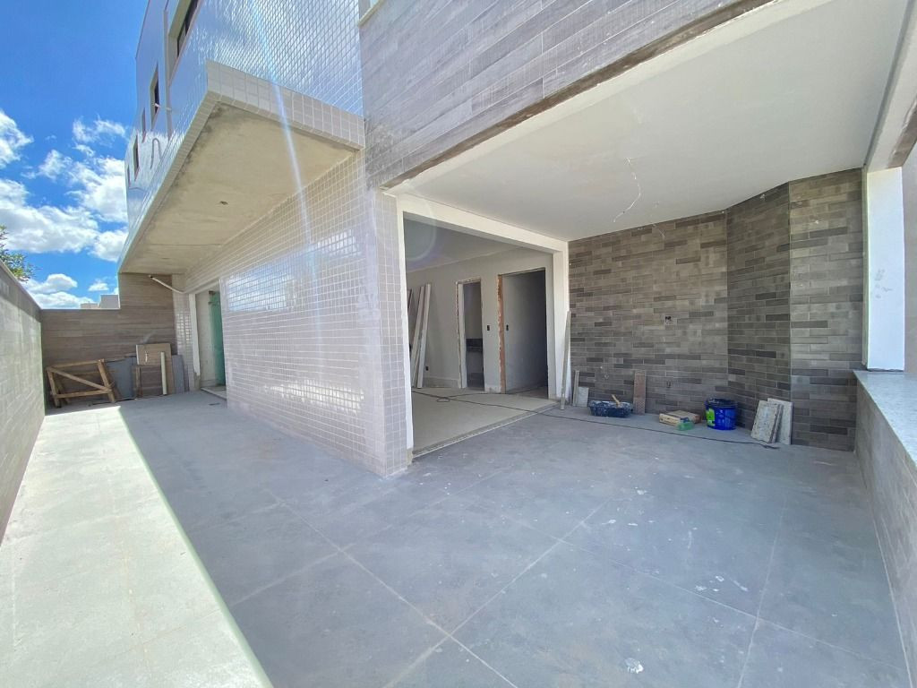 Imagem Apartamento com 4 Quartos à Venda, 148 m² em Jaraguá - Belo Horizonte Imagem Apartamento com 4 Quartos à Venda, 148 m² em Jaraguá - Belo Horizonte