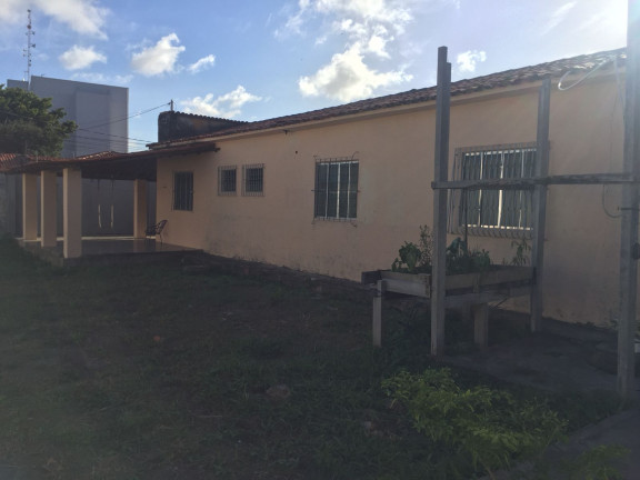 Imagem Casa com 3 Quartos para Alugar, 1 m² em COHAB Anil I - São Luís