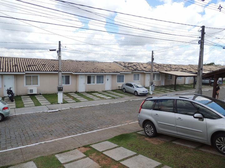 Imagem Casa de Condomínio com 2 Quartos à Venda, 60 m² em Lídia Duarte - Camboriú