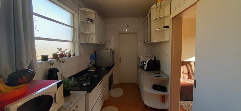 Imagem Apartamento com 2 Quartos à Venda, 70 m² em Jardim Botânico - Porto Alegre