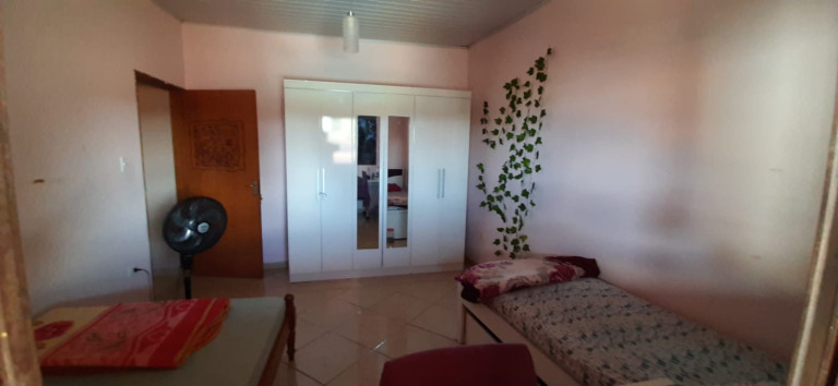 Imagem Sobrado com 3 Quartos à Venda, 300 m² em Parque Balneário Maria Helena - Caraguatatuba