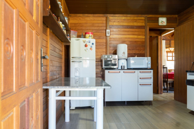 Imagem Chácara com 2 Quartos à Venda, 2.656 m² em Campina do Rincão - Tijucas do Sul Imagem Chácara com 2 Quartos à Venda, 2.656 m² em Campina do Rincão - Tijucas do Sul