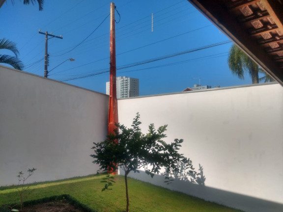 Imagem Casa com 3 Quartos à Venda, 204 m² em balneário florida - praia grande