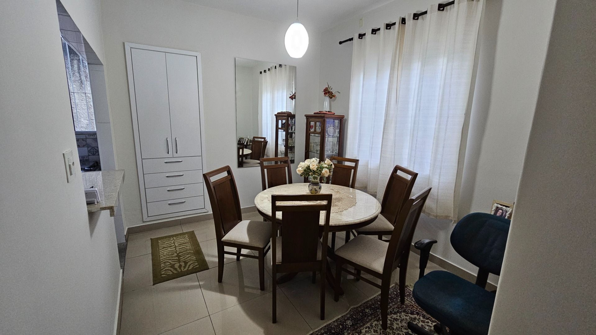 Imagem Casa com 2 Quartos à Venda, 95 m² em Santa Luzia - Juiz de Fora Imagem Casa com 2 Quartos à Venda, 95 m² em Santa Luzia - Juiz de Fora