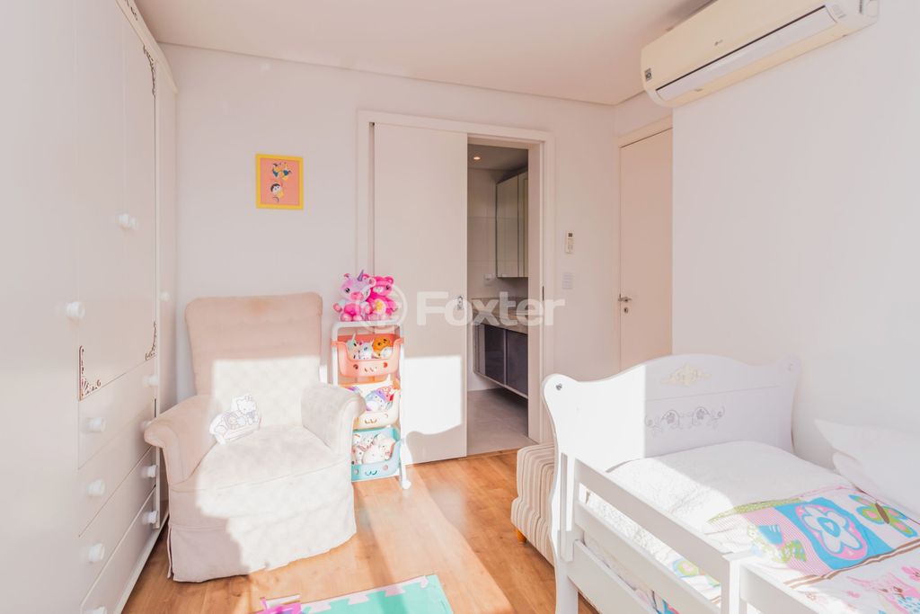 Imagem Apartamento com 3 Quartos à Venda, 110 m²em Auxiliadora - Porto Alegre Imagem Apartamento com 3 Quartos à Venda, 110 m²em Auxiliadora - Porto Alegre
