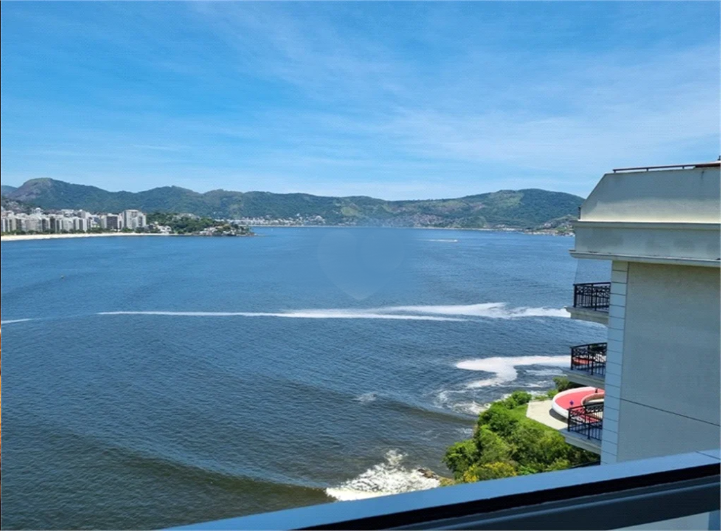 Imagem Apartamento com 4 Quartos à Venda, 180 m²em Ingá - Niterói