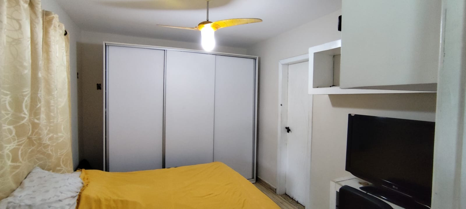 Imagem Casa com 3 Quartos à Venda ou Locação, 120 m² em Campo Grande - Rio de Janeiro Imagem Casa com 3 Quartos à Venda ou Locação, 120 m² em Campo Grande - Rio de Janeiro