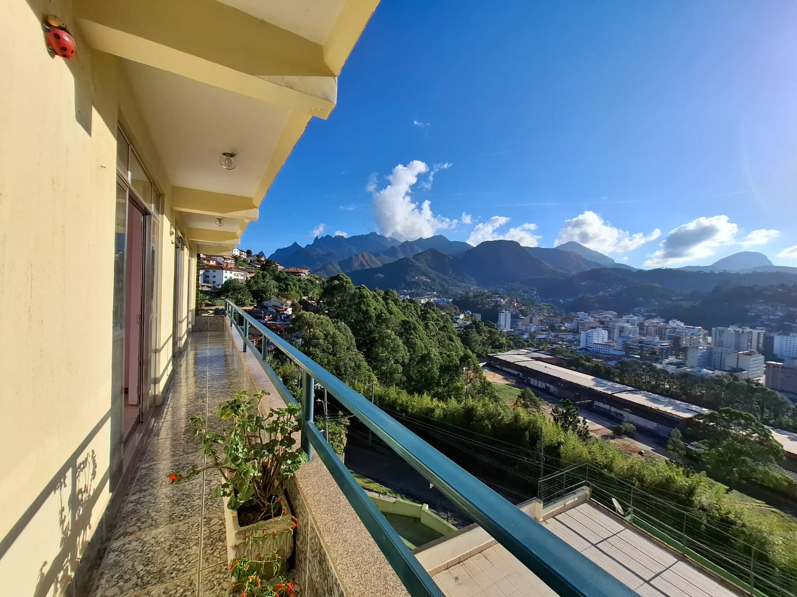 Imagem Apartamento com 3 Quartos à Venda, 92 m²em Fazendinha - Teresópolis