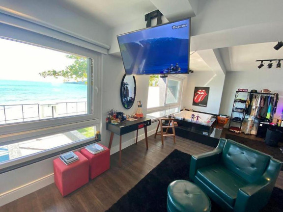 Imagem Casa com 7 Quartos à Venda, 390 m² em Balneário Perequê - Porto Belo Imagem Casa com 7 Quartos à Venda, 390 m² em Balneário Perequê - Porto Belo