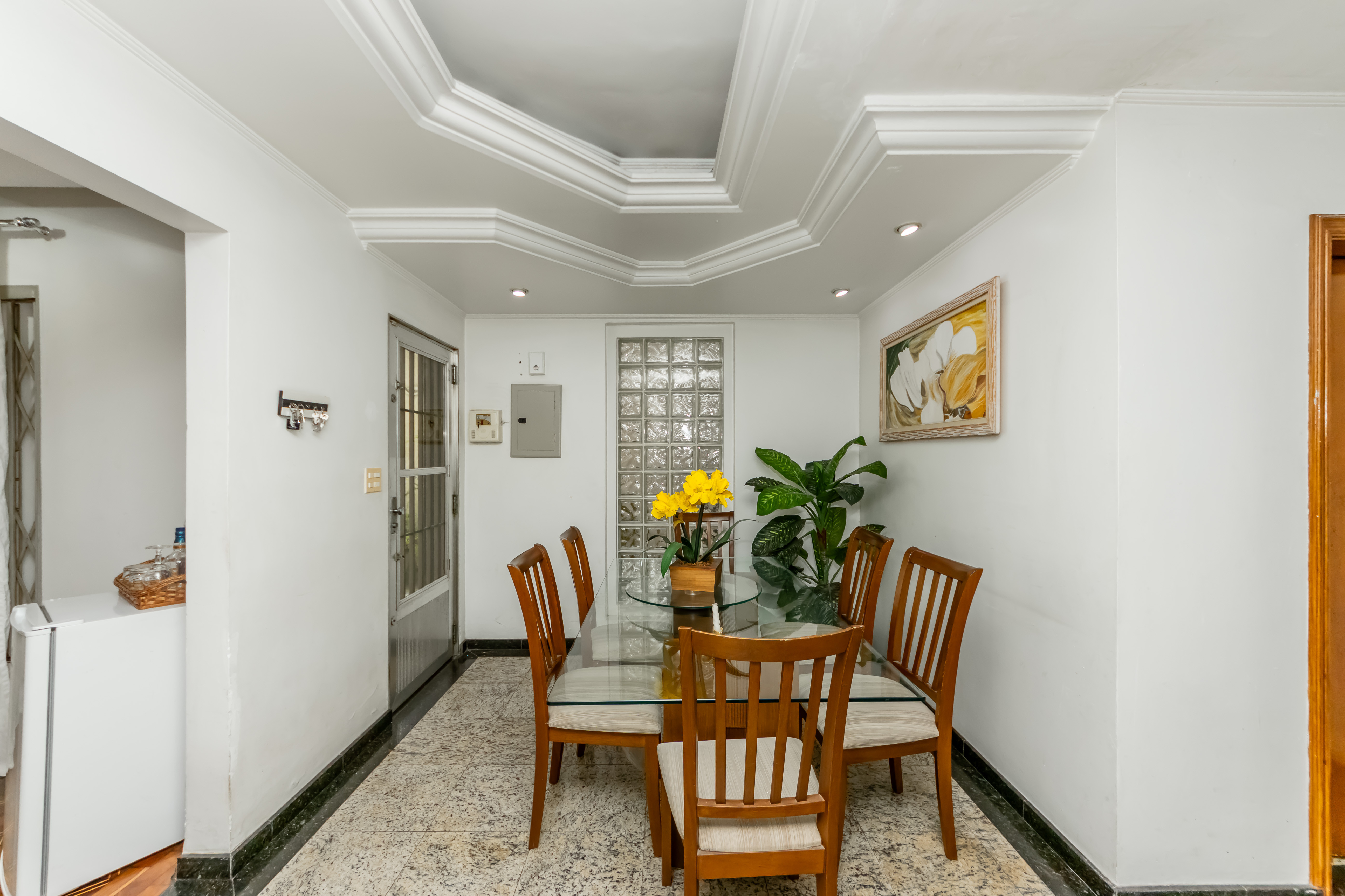 Sobrado com 3 Quartos à Venda, 300 m² em Vila Lúcia Elvira - São Paulo