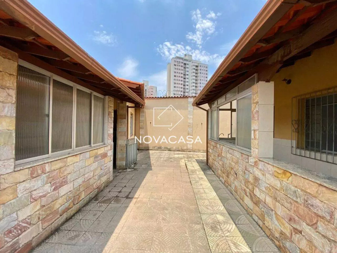 Imagem Casa com 3 Quartos à Venda, 147 m² em Heliópolis - Belo Horizonte Imagem Casa com 3 Quartos à Venda, 147 m² em Heliópolis - Belo Horizonte