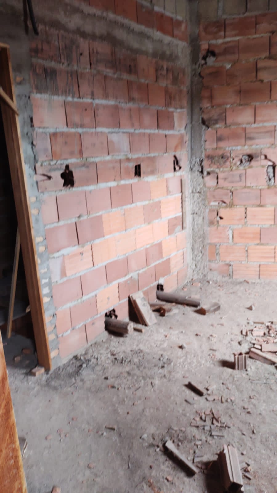 Imagem Sobrado com 2 Quartos à Venda, em Peruibe - Peruíbe Imagem Sobrado com 2 Quartos à Venda, em Peruibe - Peruíbe