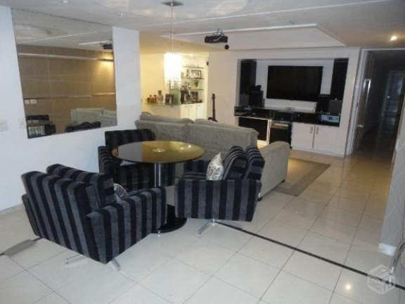 Imagem Apartamento com 4 Quartos para Alugar, 314 m² em Candeias - Jaboatão dos Guararapes