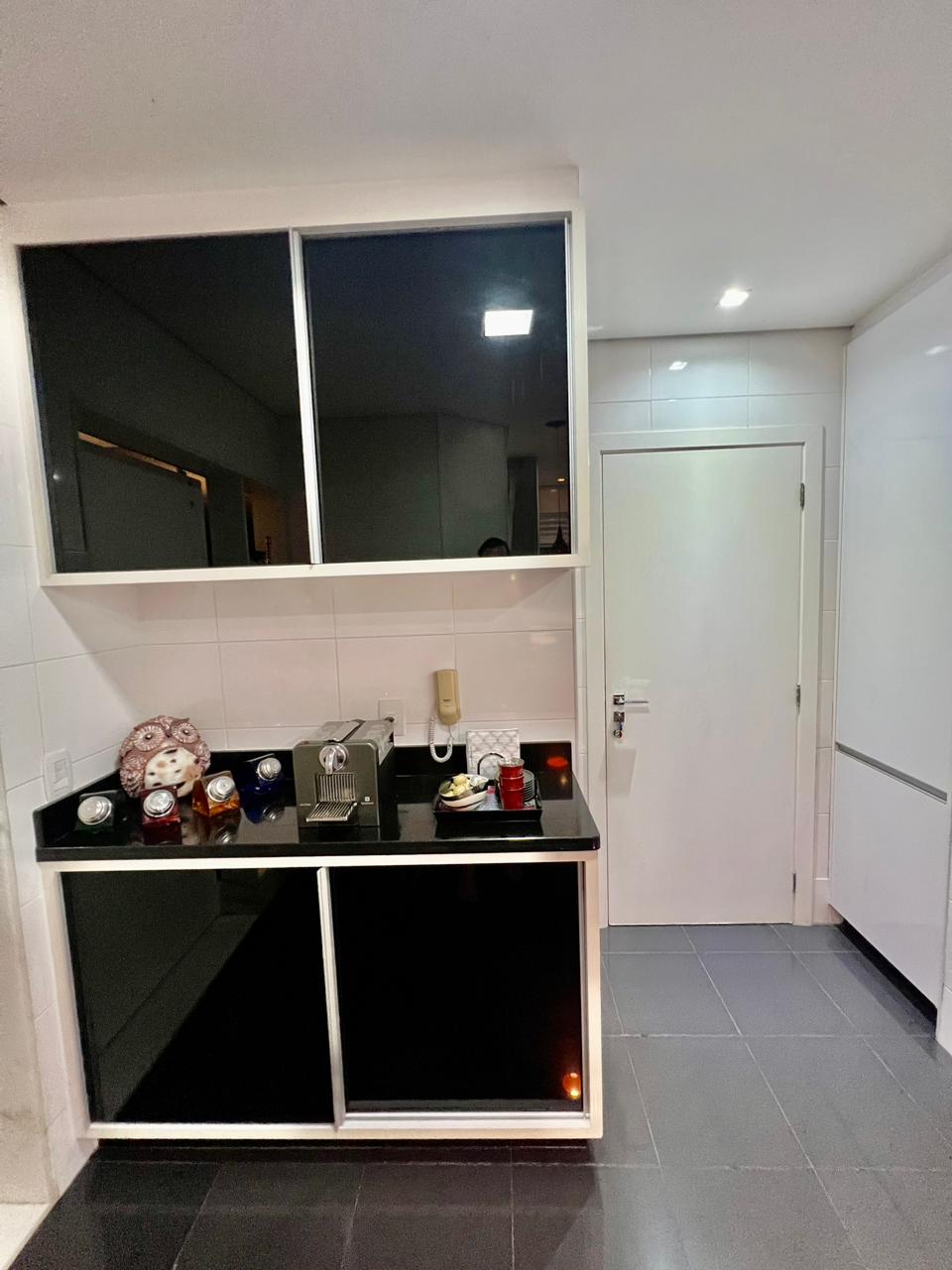 Imagem Apartamento com 2 Quartos à Venda, 135 m²em Cambuí - Campinas