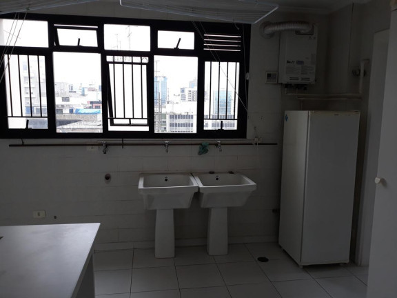 Imagem Apartamento com 3 Quartos à Venda ou Locação, 240 m² em Itaim Bibi - São Paulo