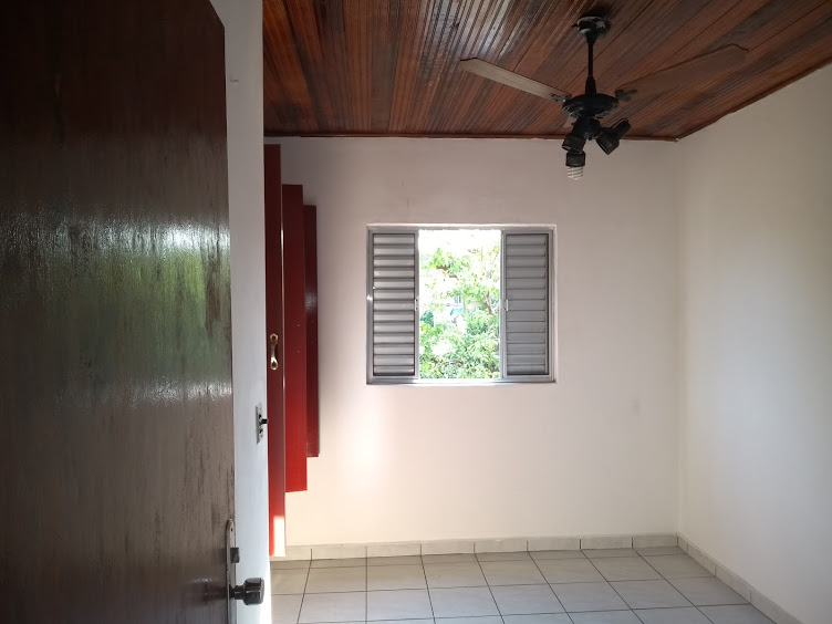Imagem Sobrado com 3 Quartos à Venda, 160 m²em Parque Continental - São Vicente