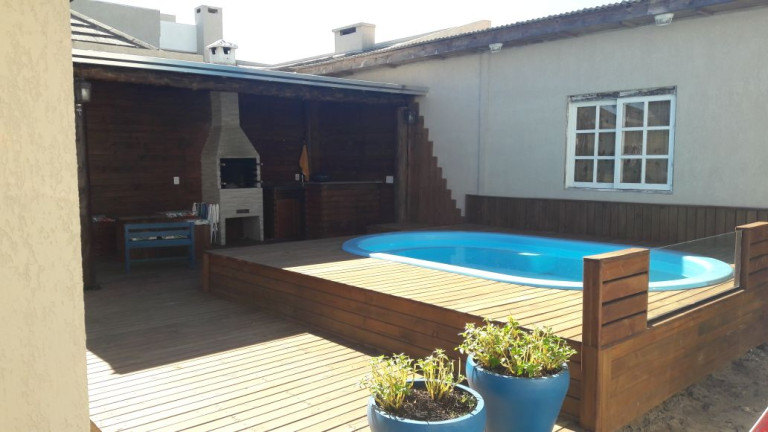 Imagem Casa com 2 Quartos à Venda, 64 m² em capão novo - Capão da Canoa