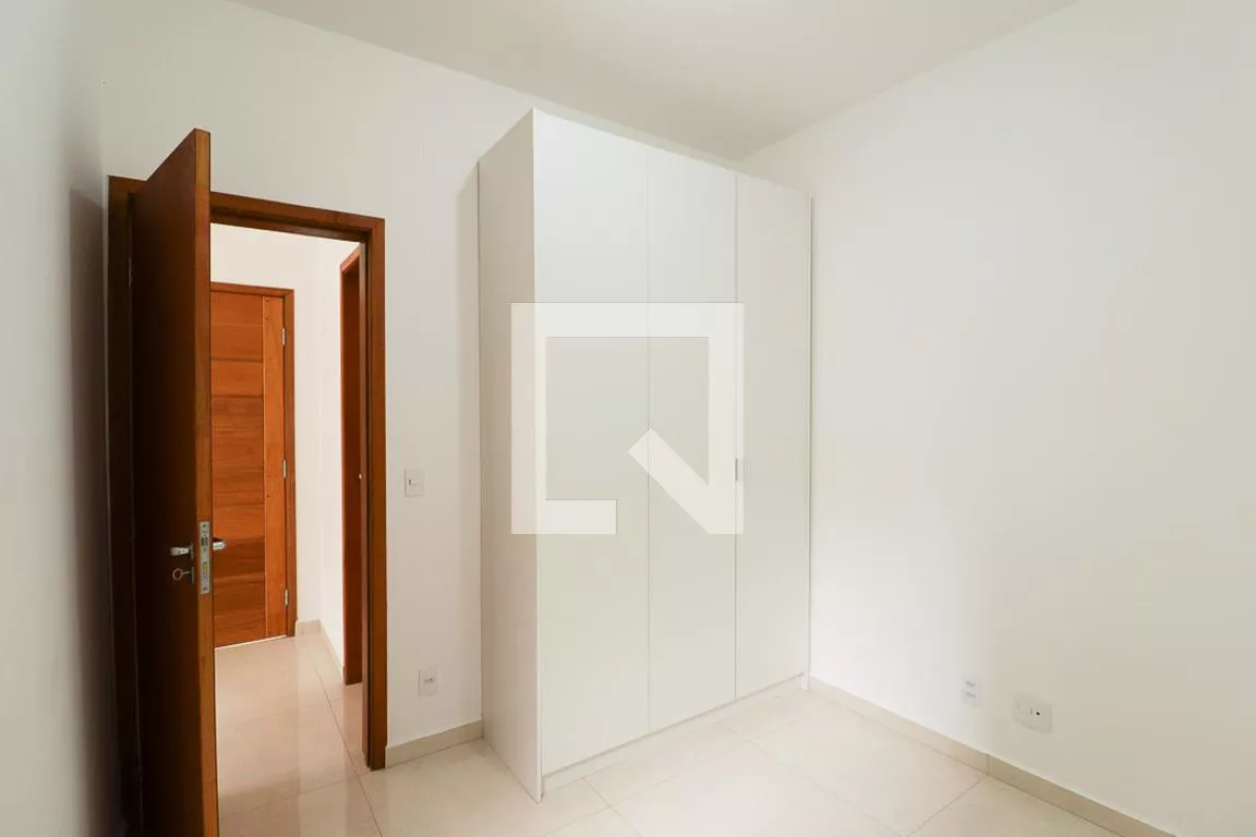 Imagem Apartamento com 2 Quartos para Alugar, 41 m²em Tucuruvi - São Paulo