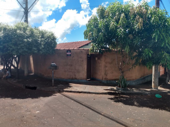 Imagem Casa com 3 Quartos à Venda, 76 m² em Benedito Trajano - Ituverava Imagem Casa com 3 Quartos à Venda, 76 m² em Benedito Trajano - Ituverava
