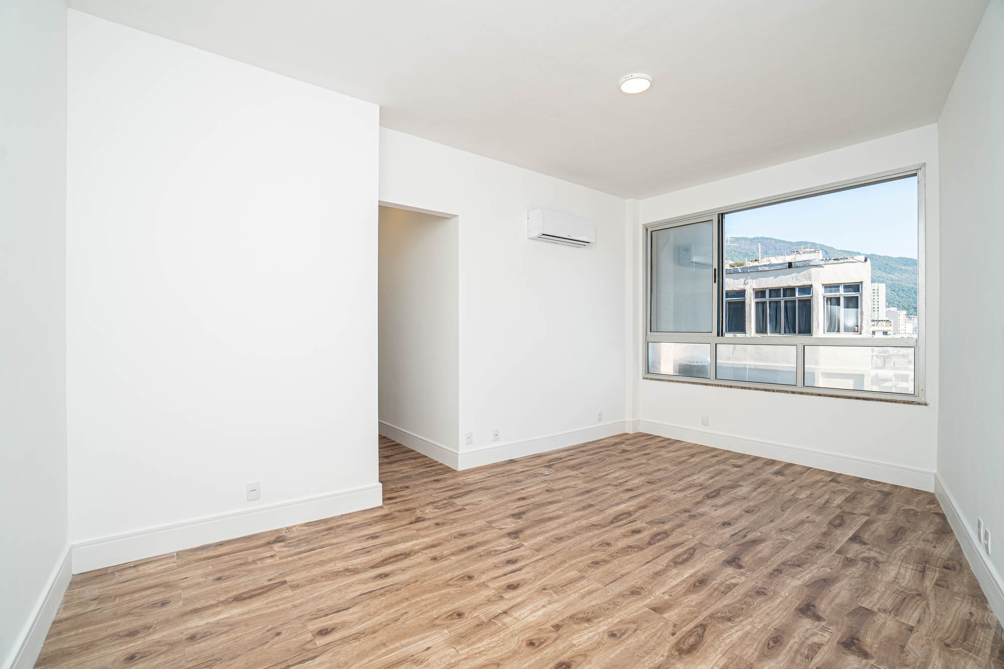 Imagem Apartamento com 4 Quartos à Venda, 130 m²em Tijuca - Rio de Janeiro