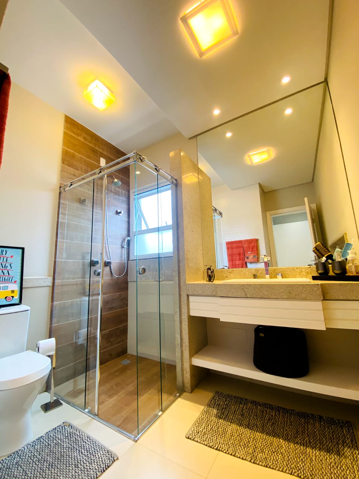 Imagem Casa de Condomínio com 3 Quartos à Venda, 370 m²em Medeiros - Jundiaí