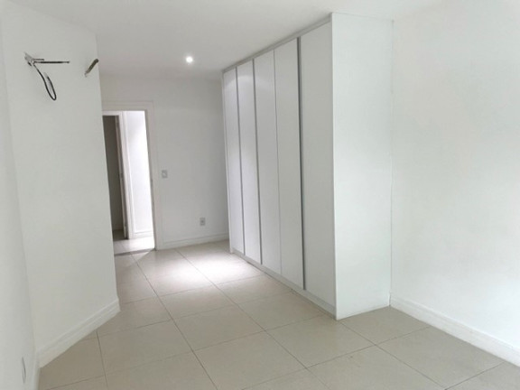 Imagem Apartamento com 3 Quartos à Venda,  em Recreio dos Bandeirantes - Rio de Janeiro