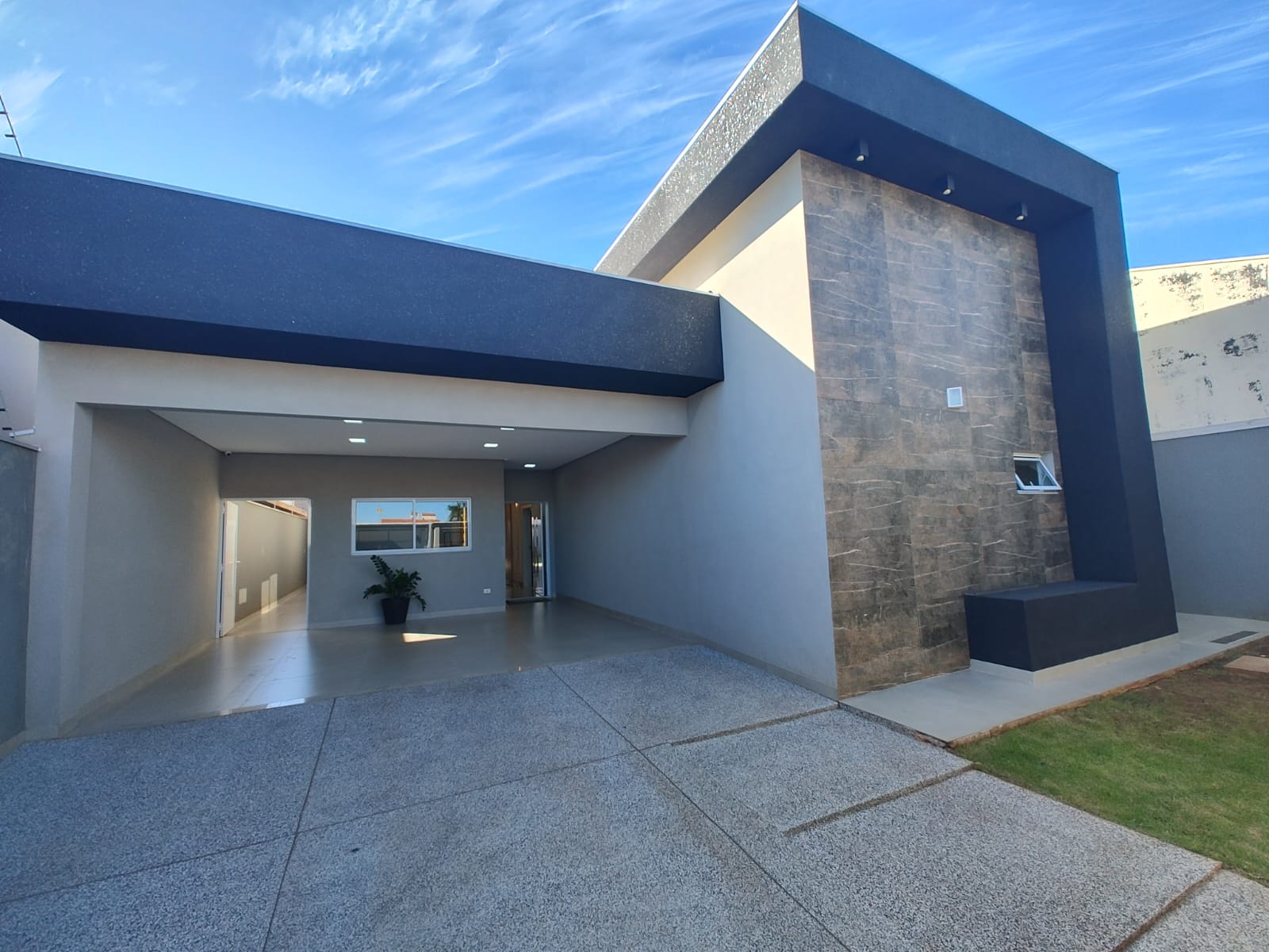 Imagem Casa com 3 Quartos à Venda, 250 m² em Vila Vilas Boas - Campo Grande