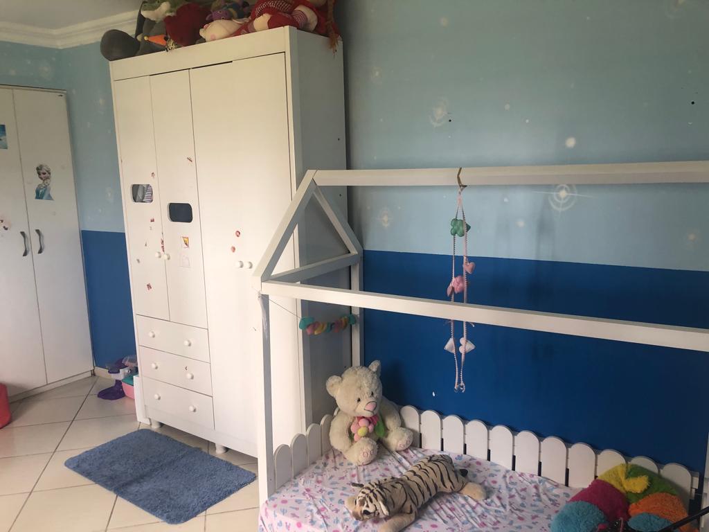 Imagem Casa com 4 Quartos à Venda, 400 m²em Piedade - Jaboatão dos Guararapes Imagem Casa com 4 Quartos à Venda, 400 m²em Piedade - Jaboatão dos Guararapes