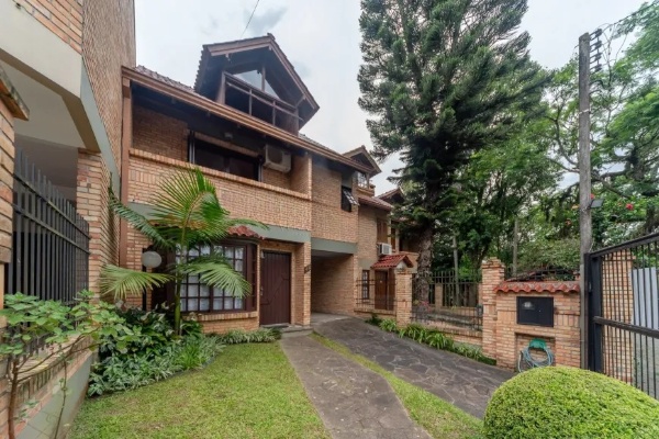 Imagem Casa com 3 Quartos à Venda, 151 m² em Jardim Isabel - Porto Alegre