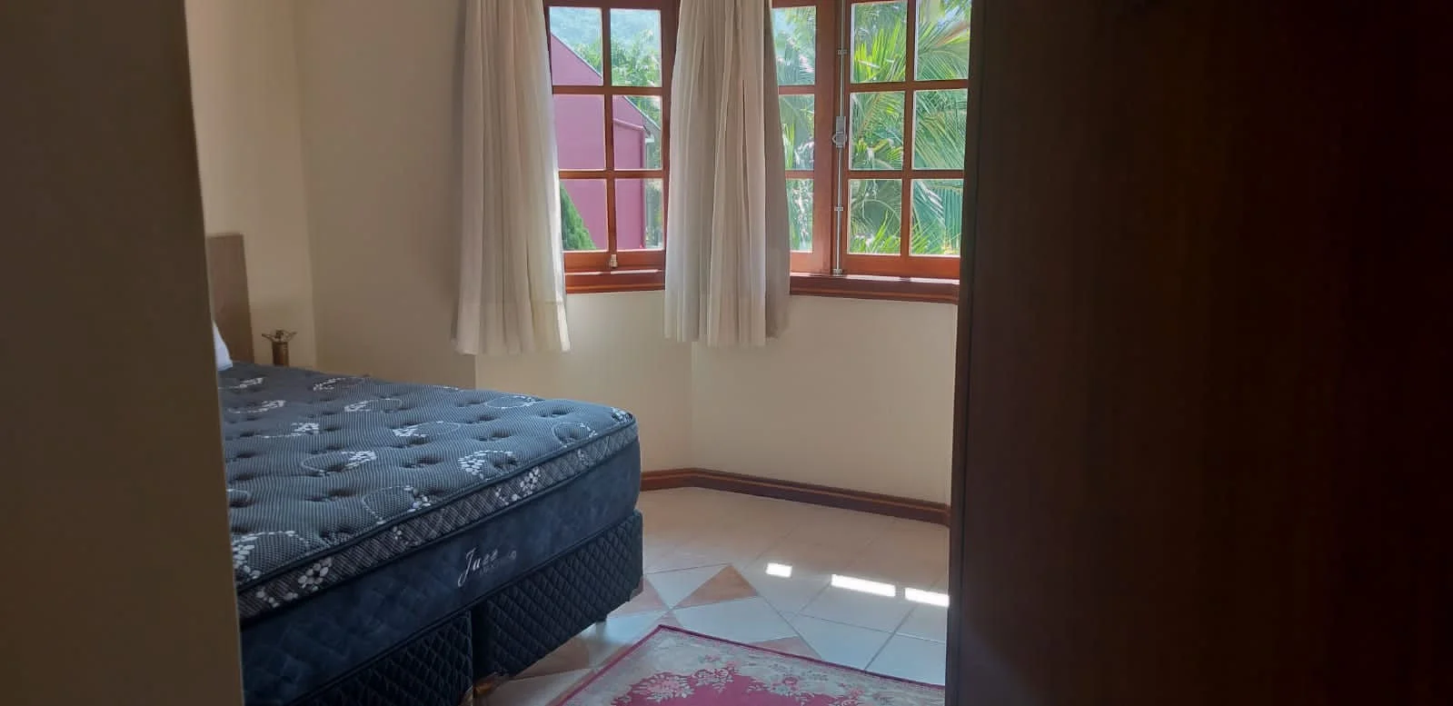 Imagem Casa com 4 Quartos à Venda, 351 m²em Praia das Taquaras - Balneário Camboriú
