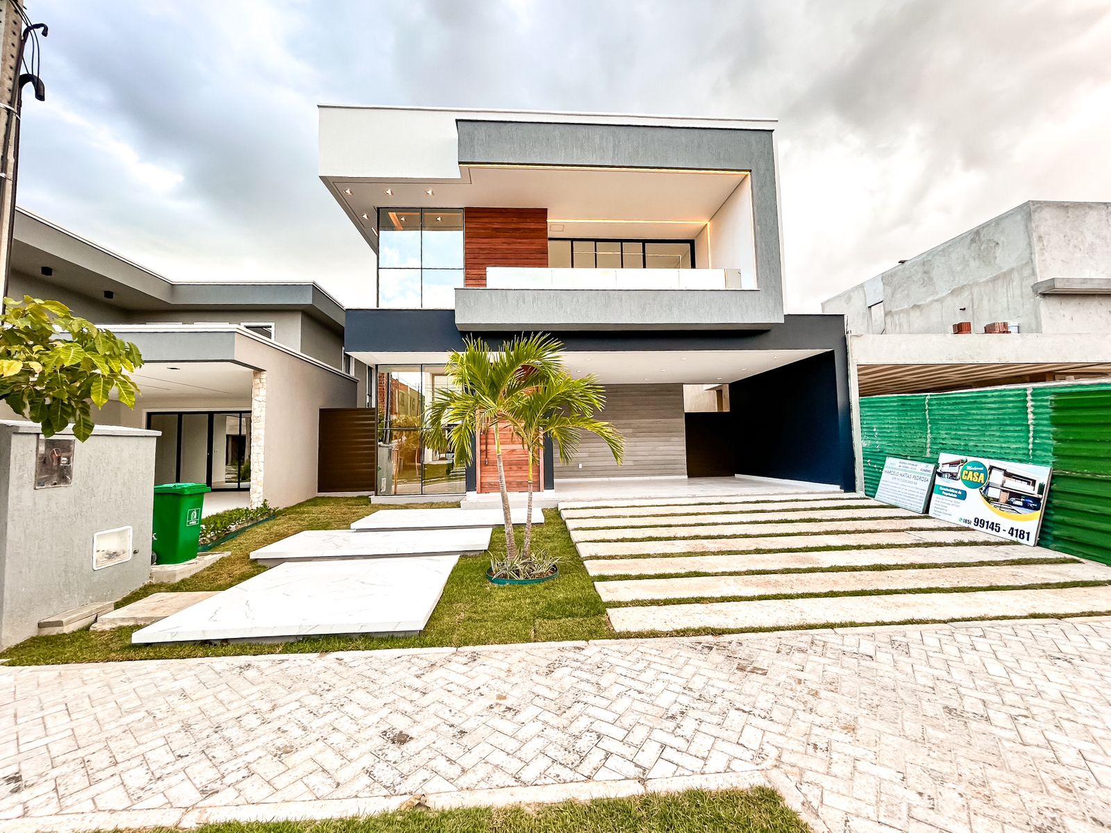 Imagem Casa de Condomínio com 5 Quartos à Venda, 252 m² em Cidade Alpha - Eusébio Imagem Casa de Condomínio com 5 Quartos à Venda, 252 m² em Cidade Alpha - Eusébio