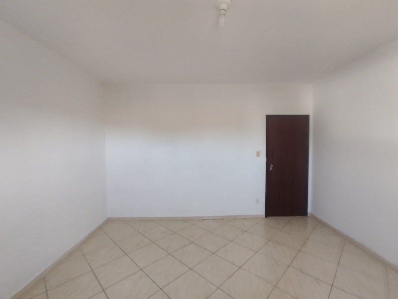 Imagem Casa com 2 Quartos para Alugar, 180 m²em Chácara Inglesa - São Paulo