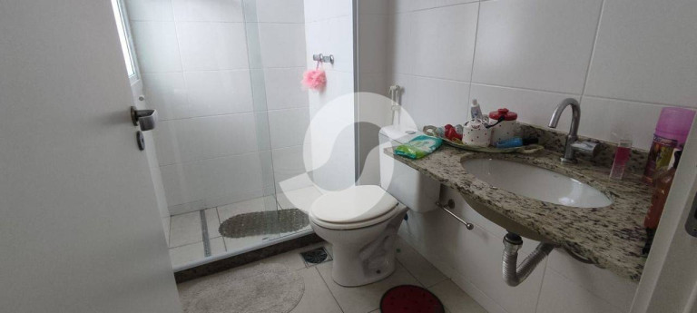 Imagem Apartamento com 3 Quartos à Venda, 84 m²em Jurujuba - Niterói