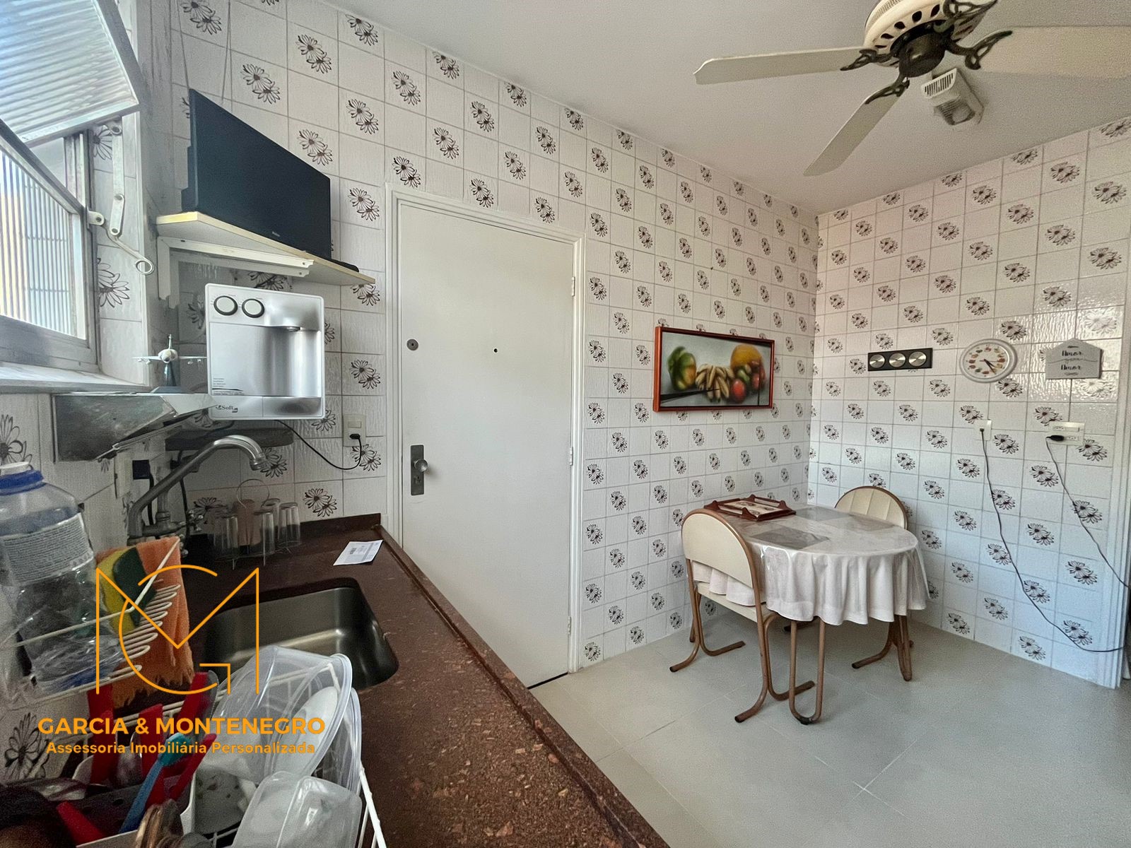 Imagem Apartamento com 2 Quartos à Venda, 110 m²em Pompéia - Santos