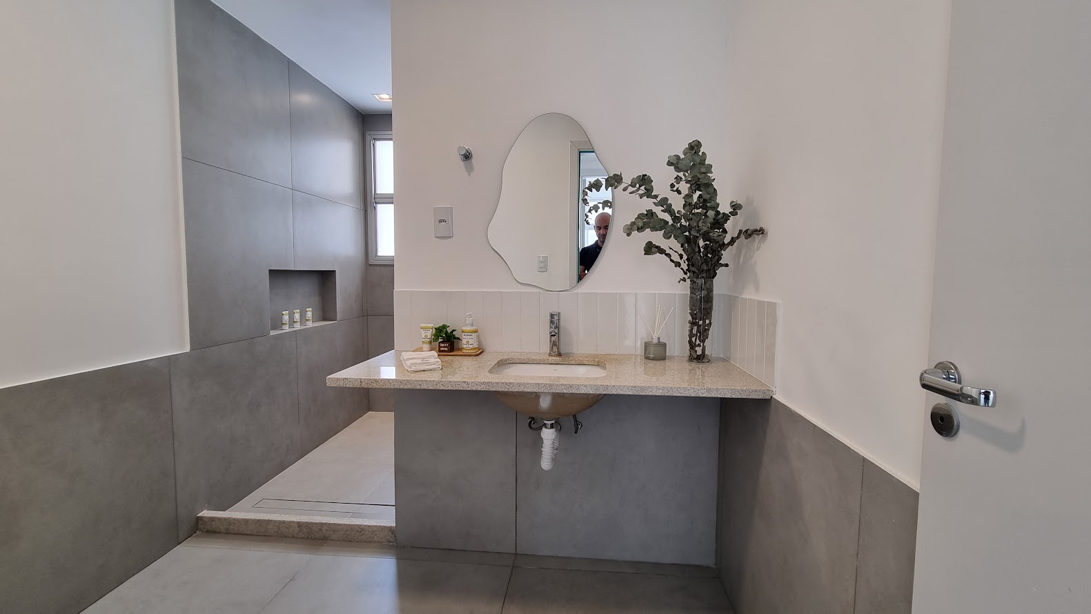 Imagem Apartamento com 3 Quartos à Venda, 120 m² em Icaraí - Niterói Imagem Apartamento com 3 Quartos à Venda, 120 m² em Icaraí - Niterói