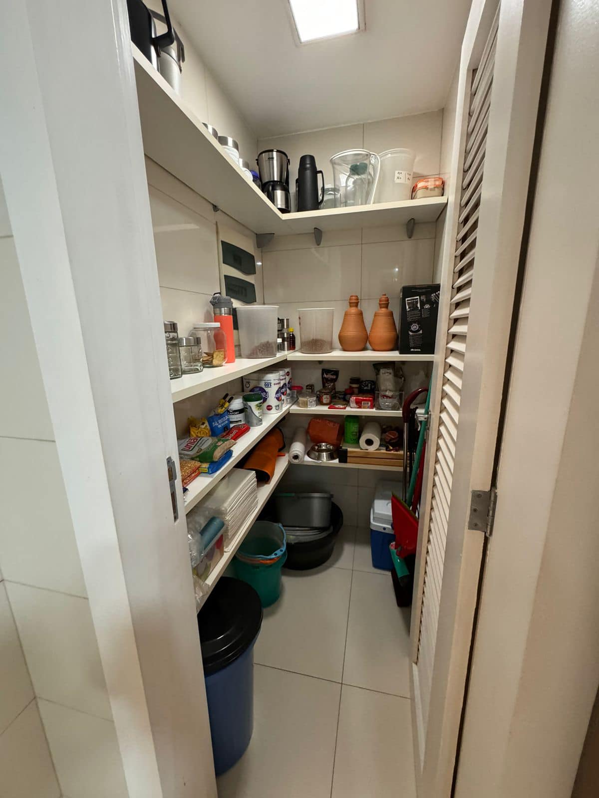 Imagem Apartamento com 4 Quartos à Venda, 158 m²em Ponta do Farol - São Luís Imagem Apartamento com 4 Quartos à Venda, 158 m²em Ponta do Farol - São Luís