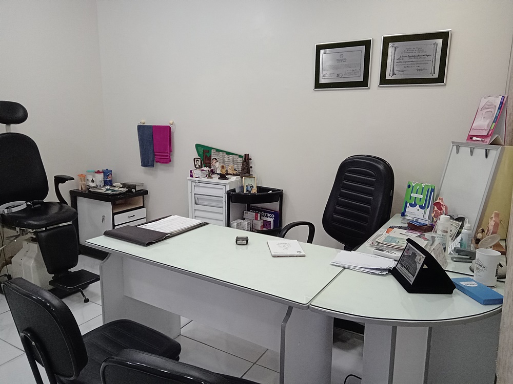 Imagem Consultório à Venda, 109 m²em Centro - São Vicente Imagem Consultório à Venda, 109 m²em Centro - São Vicente