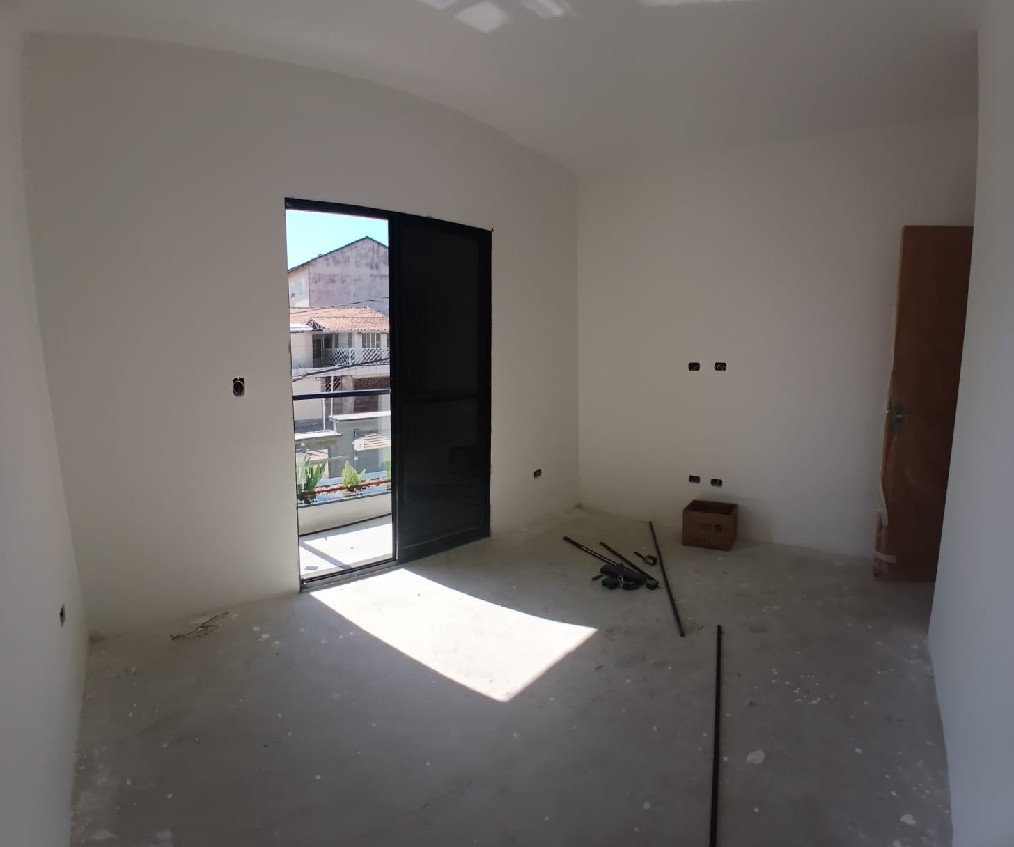 Imagem Sobrado com 2 Quartos à Venda, 66 m² em Vila Lavínia - Mogi das Cruzes