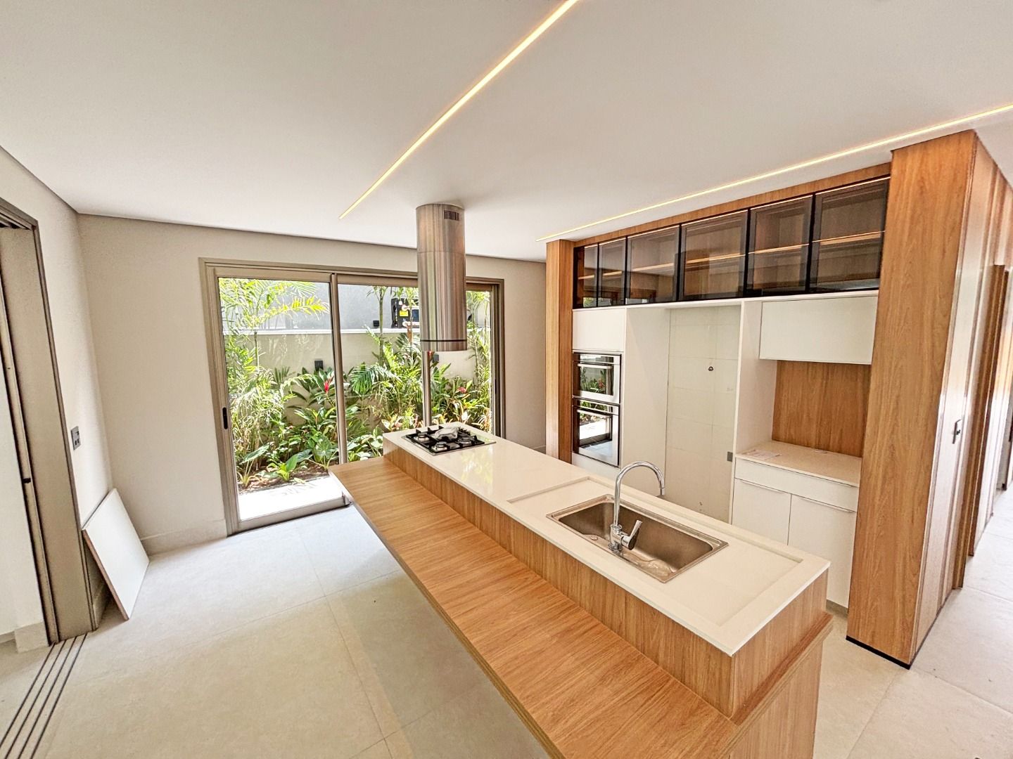Imagem Casa com 6 Quartos à Venda, 475 m² em Riviera - Bertioga Imagem Casa com 6 Quartos à Venda, 475 m² em Riviera - Bertioga