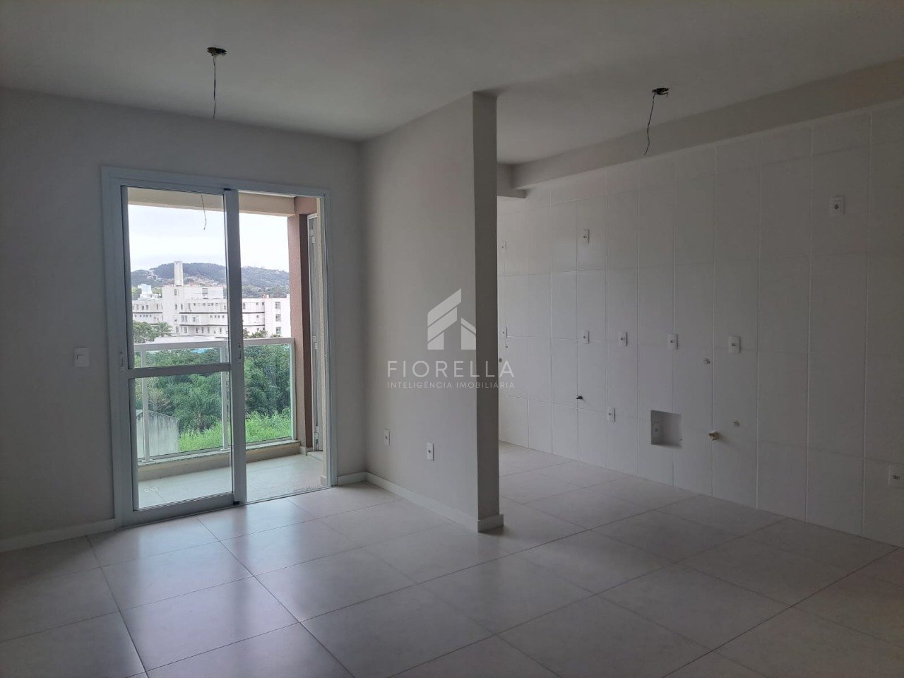 Imagem Apartamento com 2 Quartos à Venda, 63 m²em Centro - São José