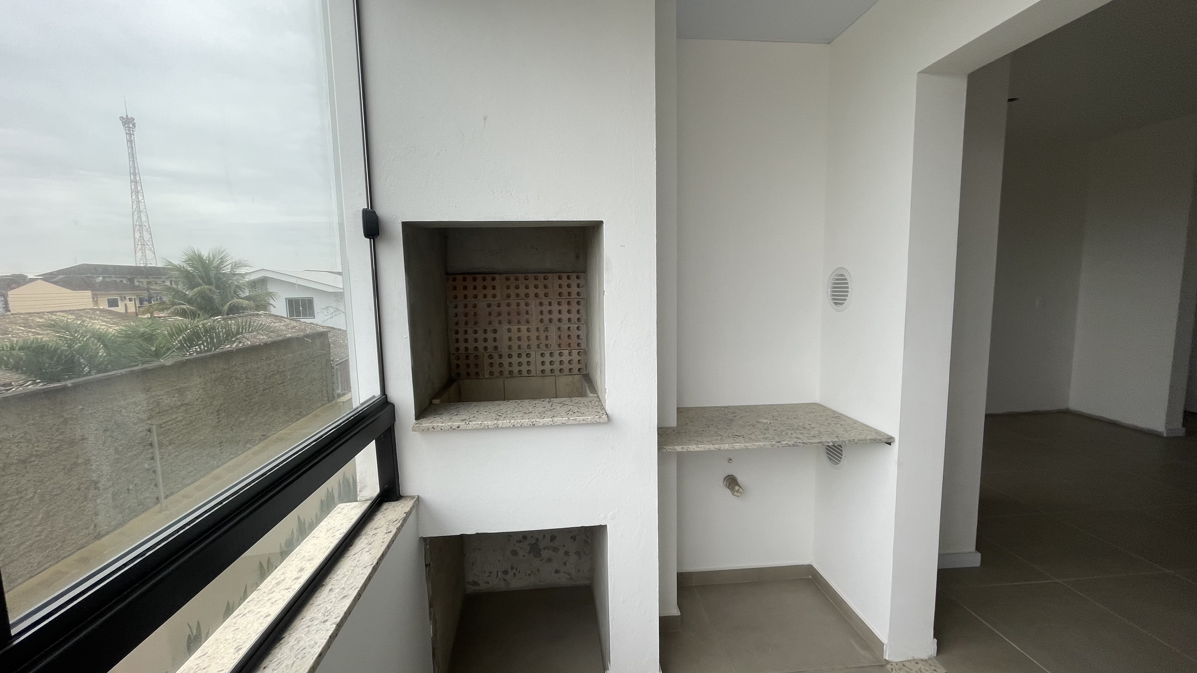 Imagem Apartamento com 2 Quartos à Venda, 62 m²em Comasa - Joinville