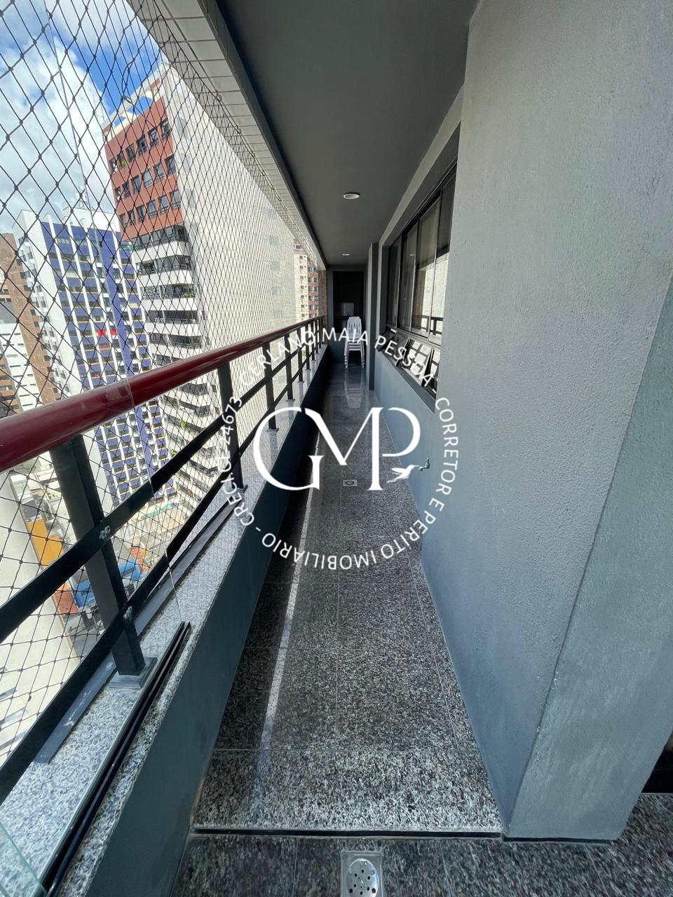 Imagem Apartamento com 4 Quartos à Venda, 225 m²em Meireles - Fortaleza