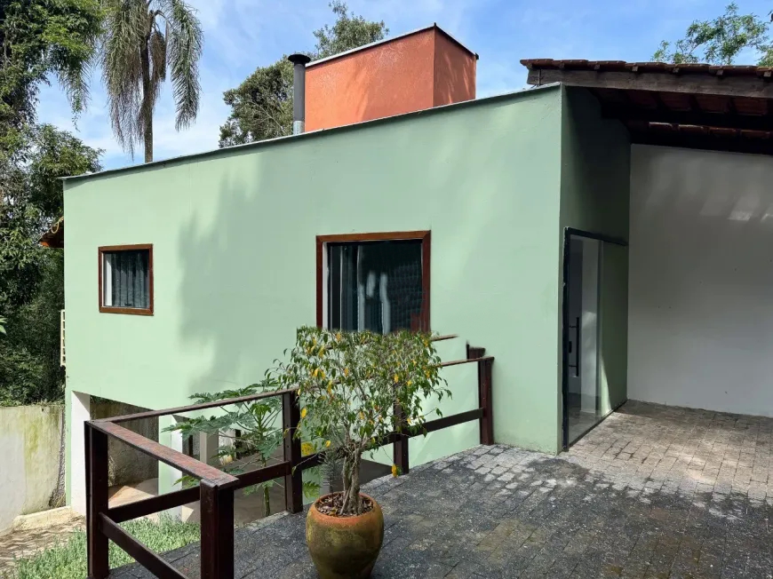 Imagem Casa de Condomínio com 3 Quartos à Venda, 2 m²em Embu Colonial - Embu das Artes