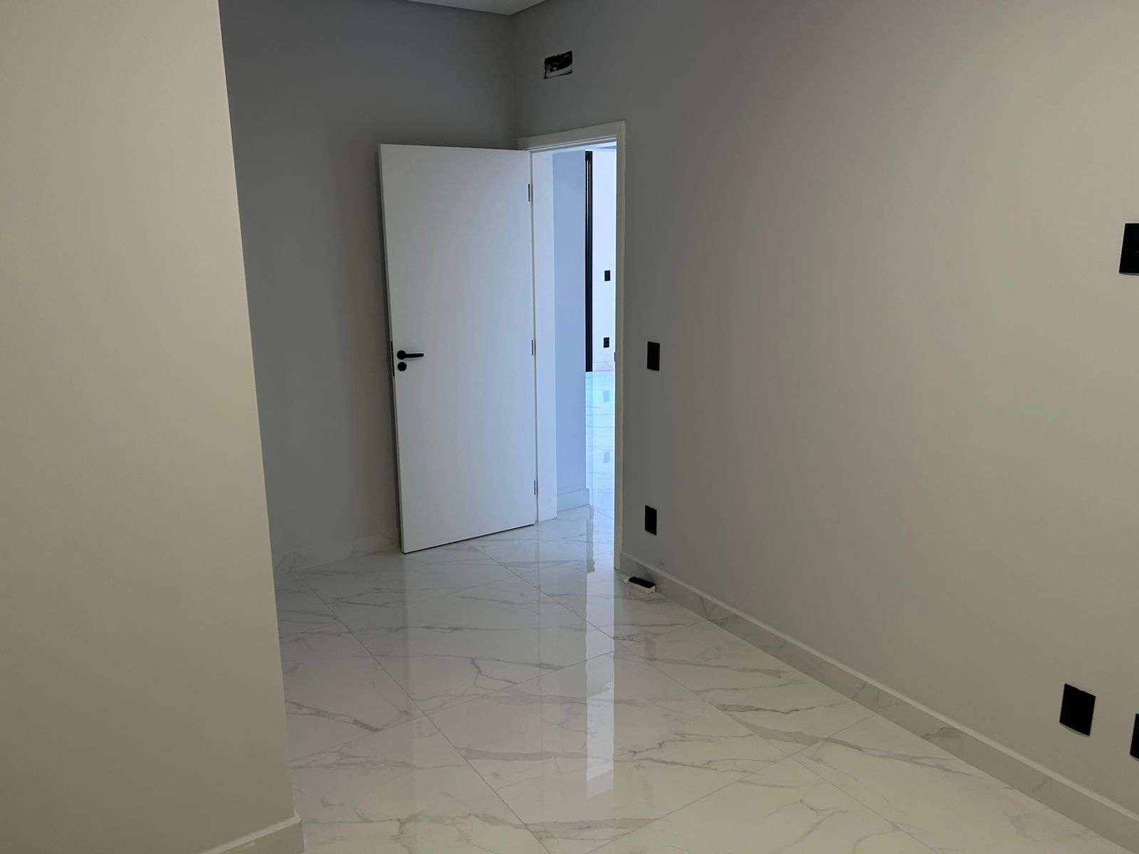 Imagem Casa de Condomínio com 3 Quartos à Venda, 212 m² em Jardim Celeste - Jundiaí