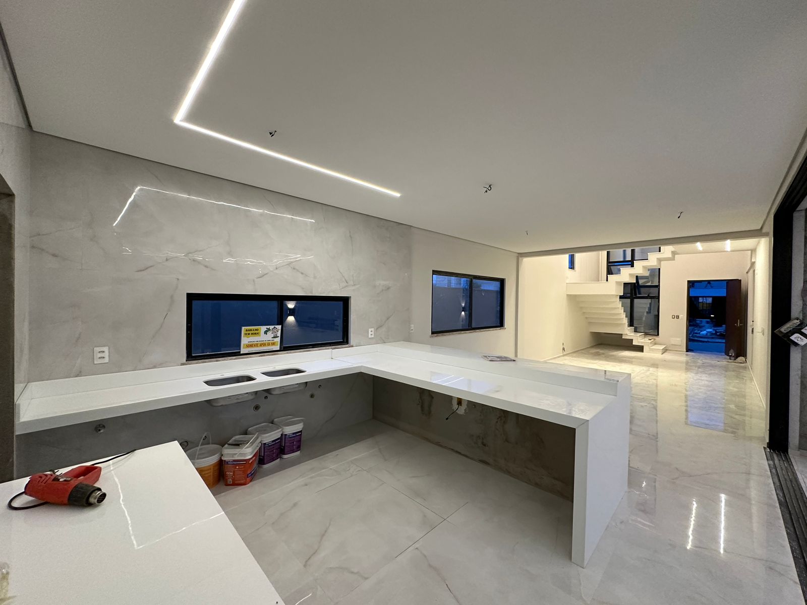 Imagem Casa de Condomínio com 4 Quartos à Venda, 274 m²em CENTRO - EUSEBIO