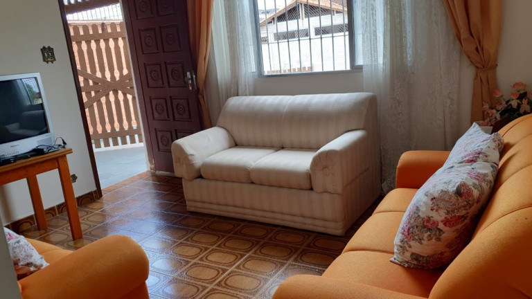 Casa com 2 Quartos à Venda,  em Maracanã - Praia Grande