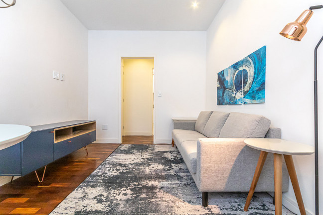 Imagem Apartamento com 2 Quartos à Venda, 80 m² em Copacabana - Rio de Janeiro Imagem Apartamento com 2 Quartos à Venda, 80 m² em Copacabana - Rio de Janeiro